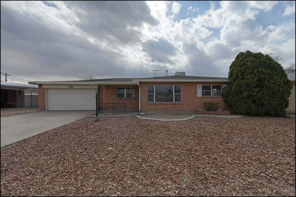 House for rent at 8200 Edgemere, El Paso, TX 79925