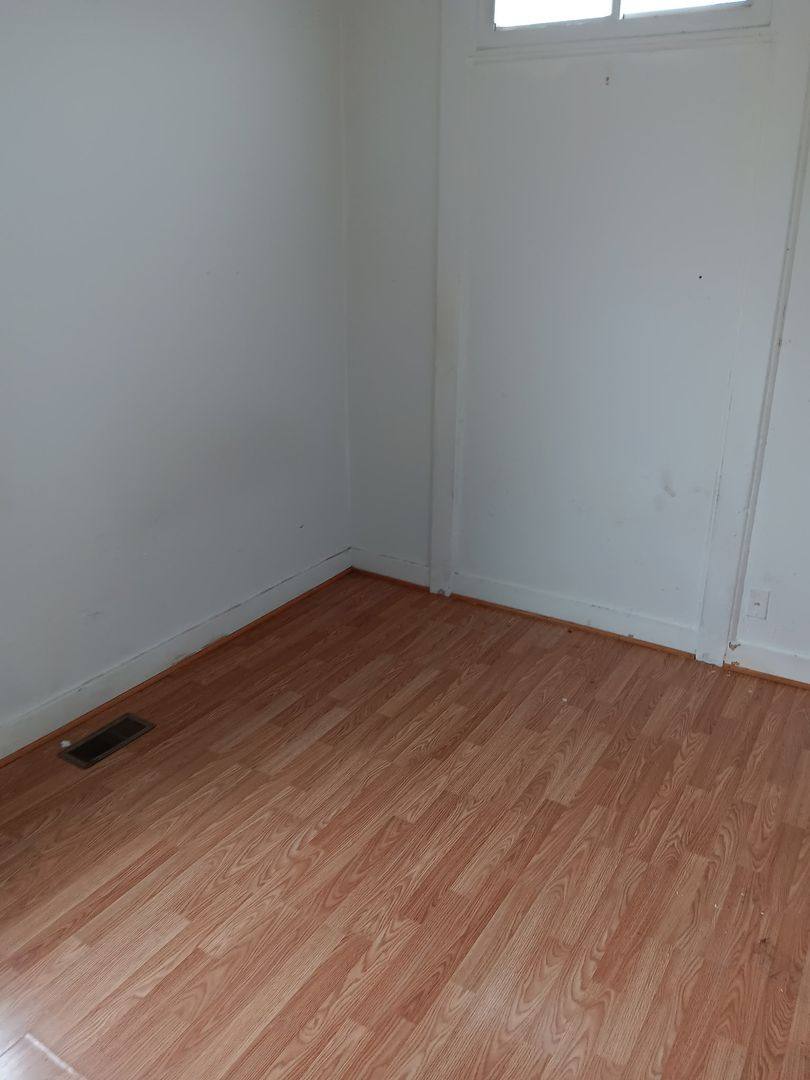 Apartment for rent at 509 E Lorain St, Monroe, MI 48162