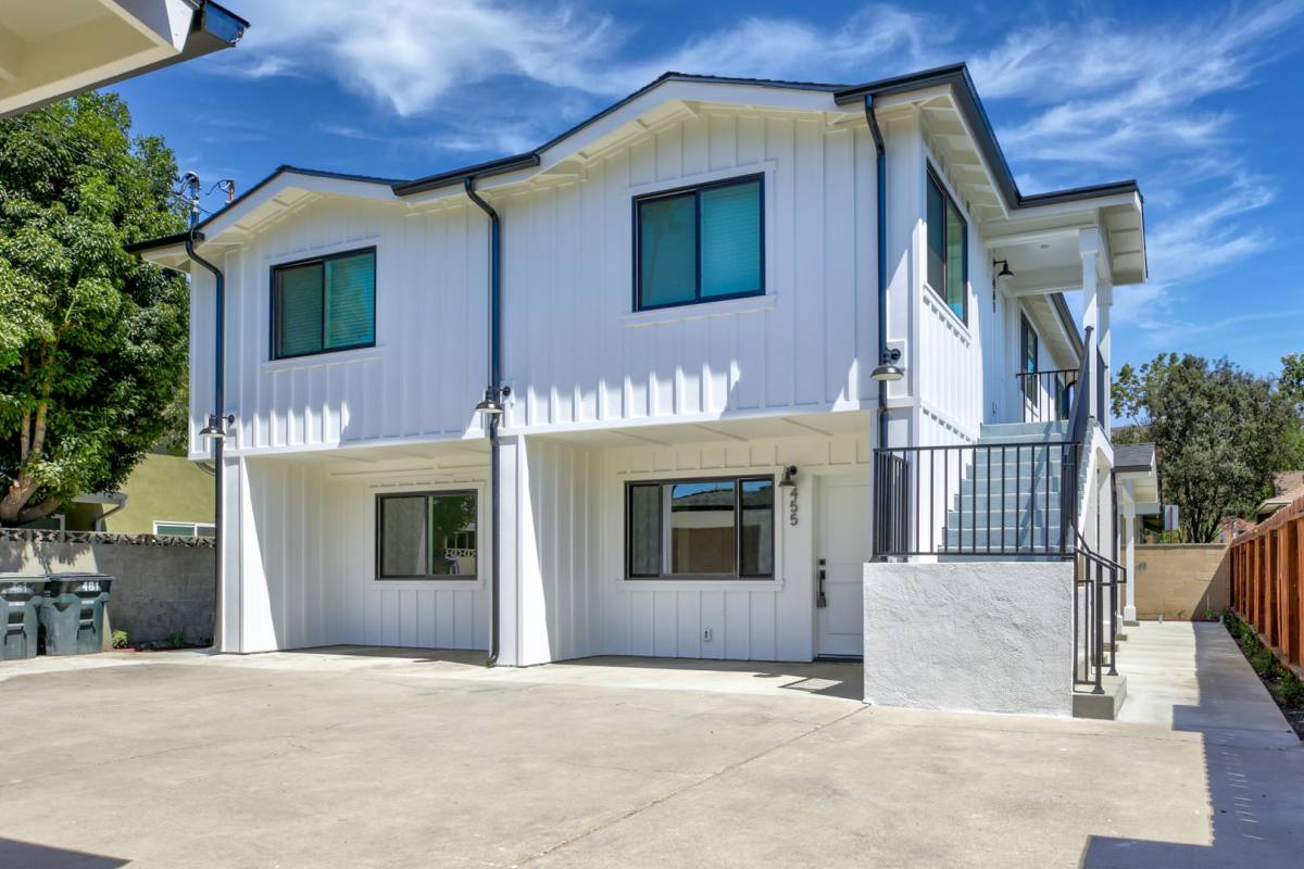 Apartment for rent at 455 N Olive, Orange, CA 92868