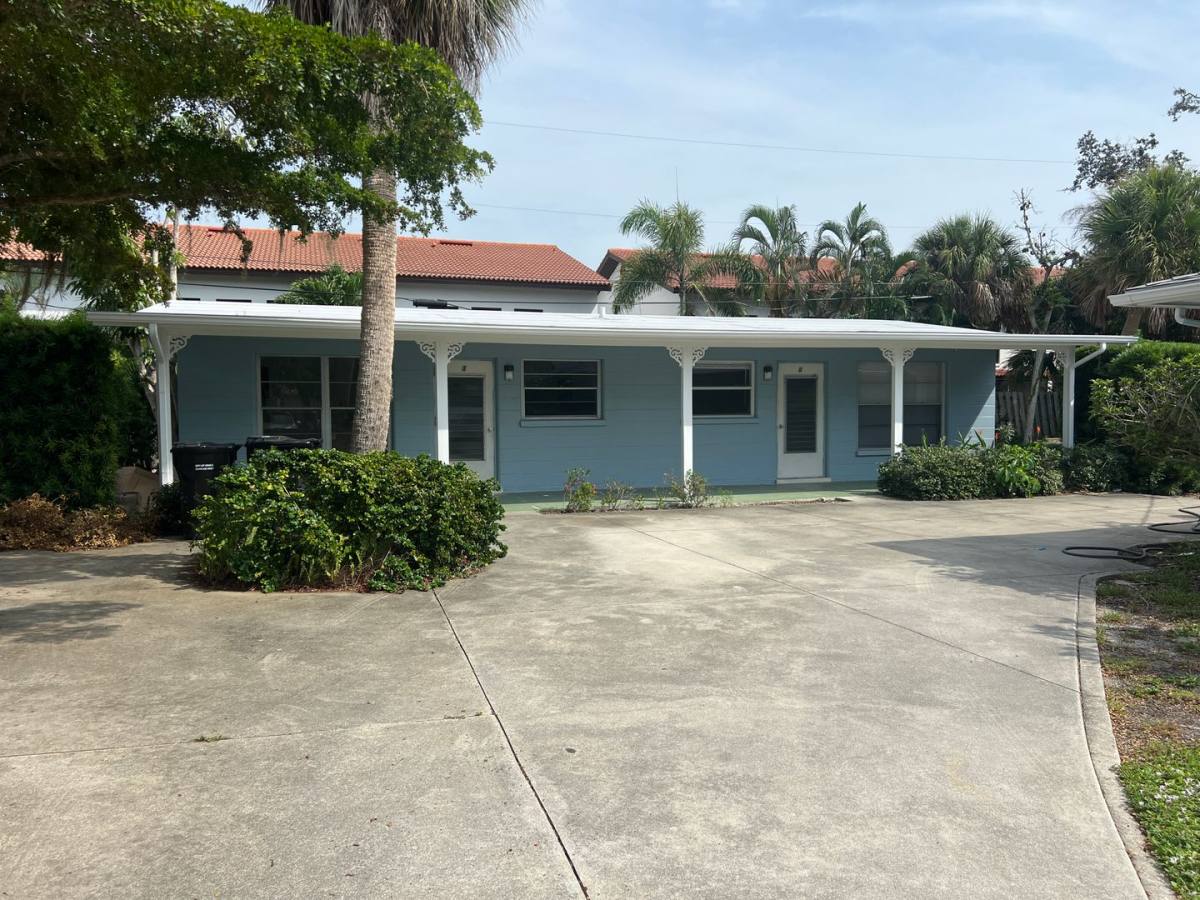 House for rent at 215B Park Blvd S, Venice, FL 34285