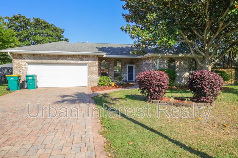 House for rent at 322 Cypress St, Destin, FL 32541