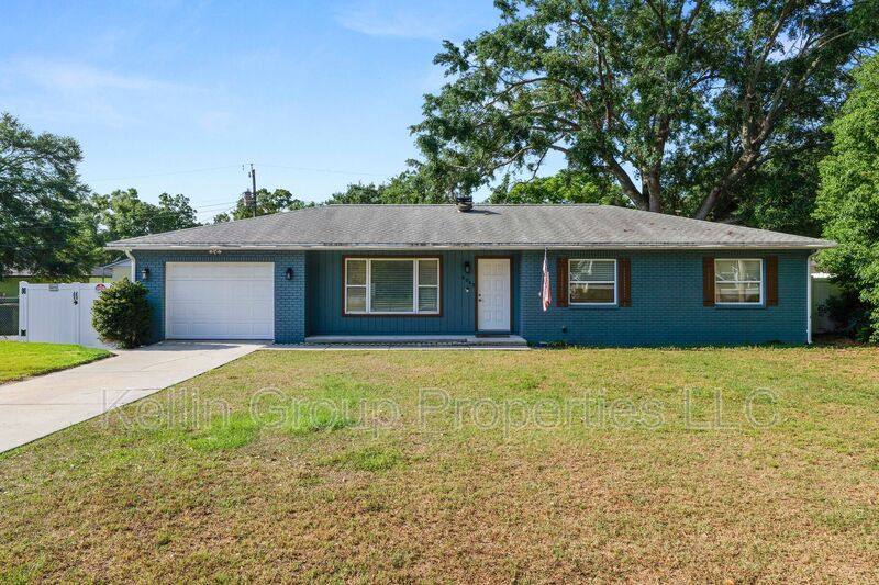 House for rent at 4043 Jenny Dr, Lakeland, FL 33813