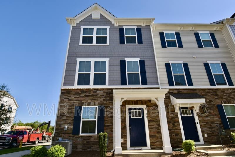 Townhouse for rent at 1129 Newell Towns Lane #1, Charlotte, NC 28262