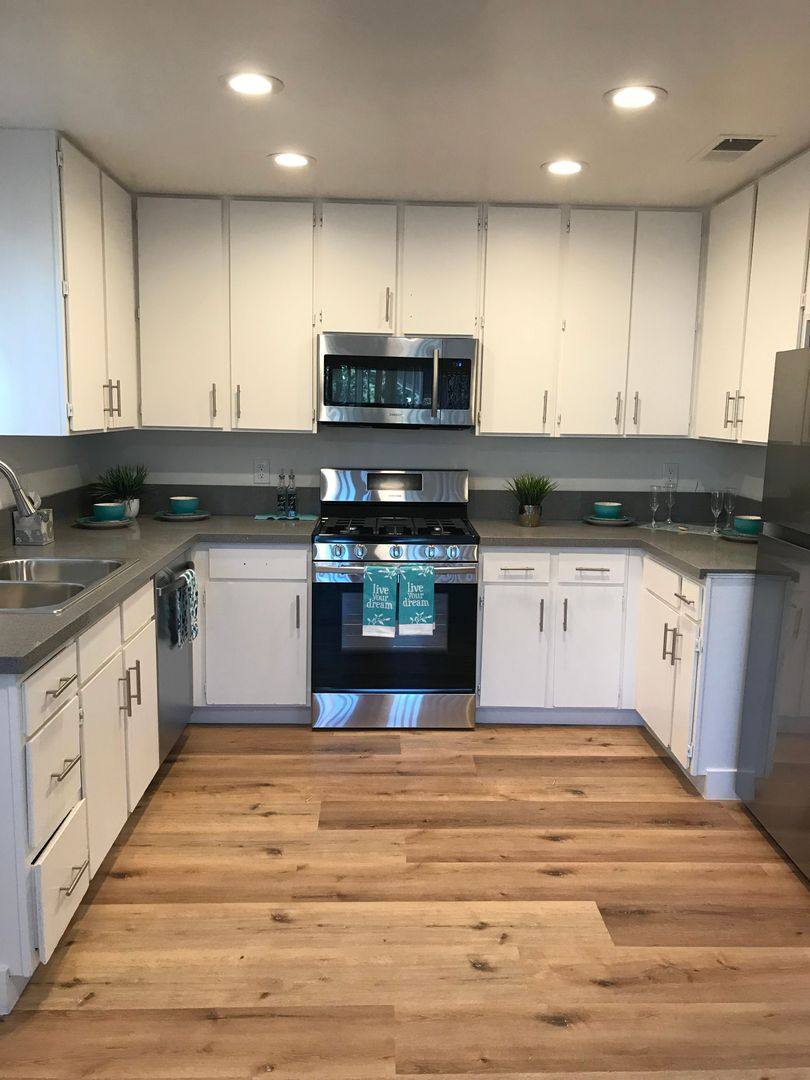 Apartment for rent at 1056 N Escondido Blv, Escondido, CA 92026