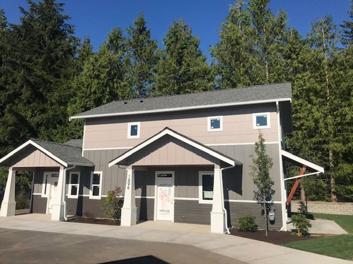Apartment for rent at 1896 Front St, Lynden, WA 98264
