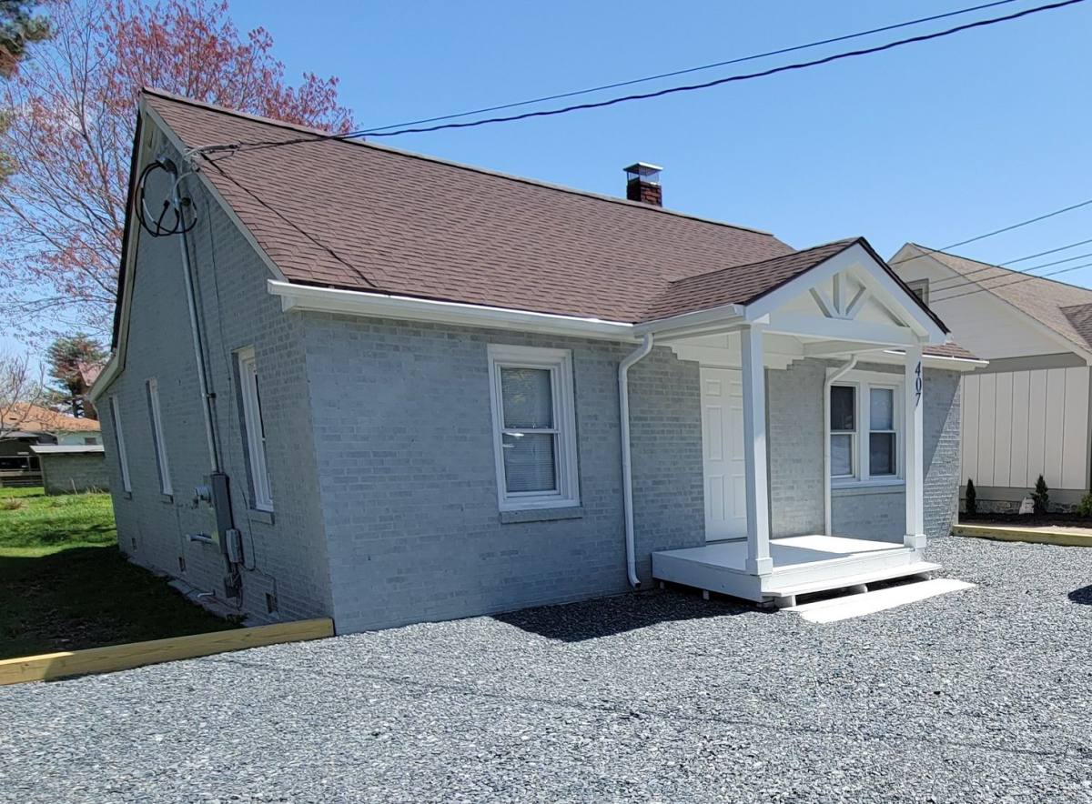 House for rent at 407 Meadowview Dr, Boone, NC 28607