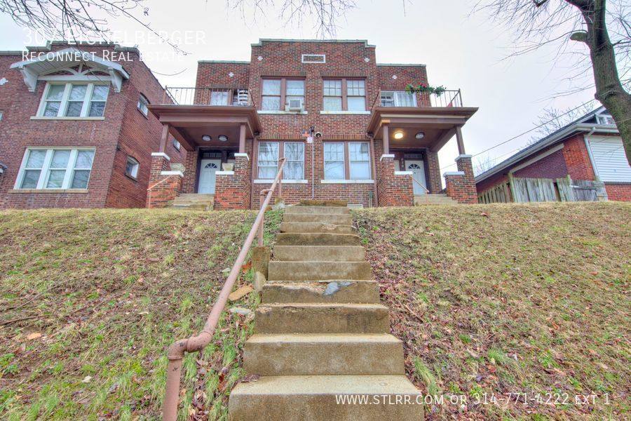 Apartment for rent at 307 Eichelberger, Saint Louis, MO 63111