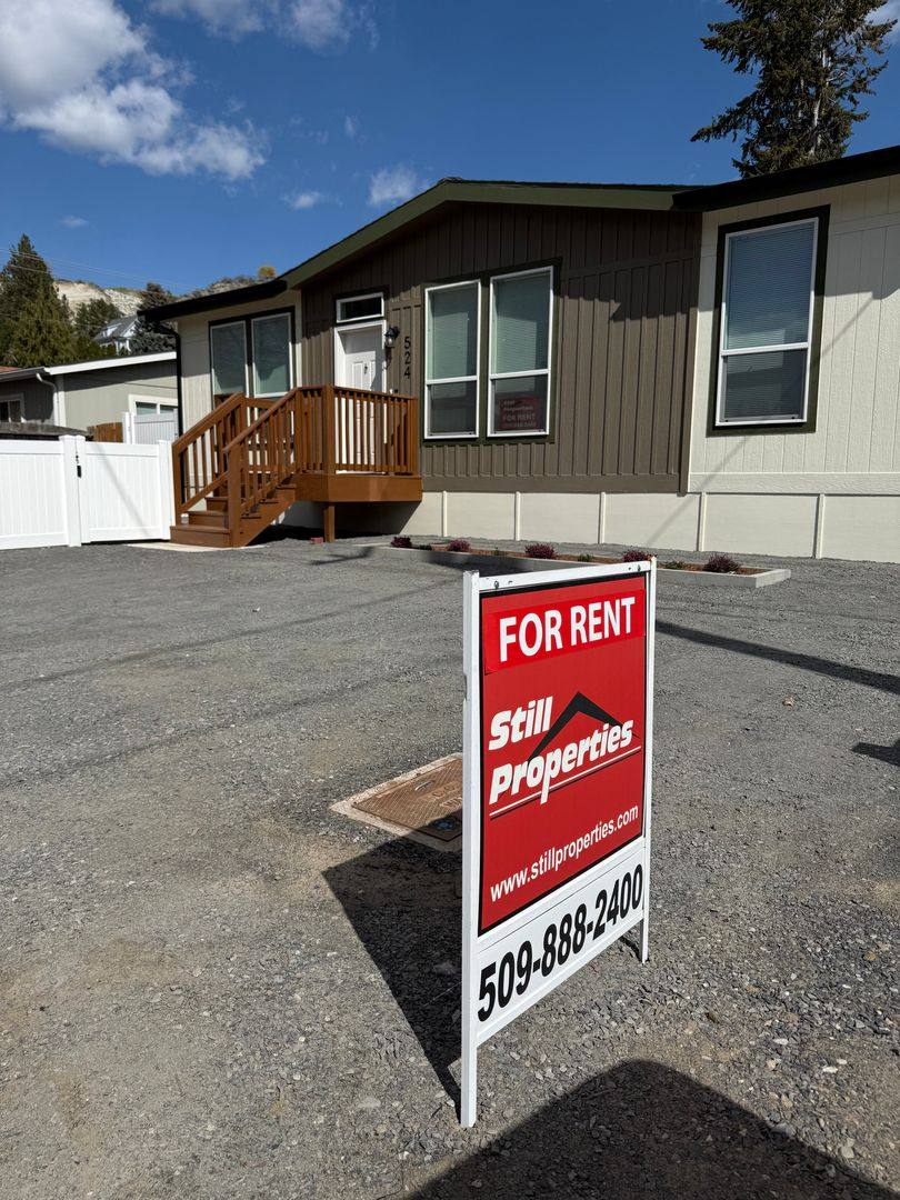 House for rent at 524 N Markeson, Chelan, WA 98816