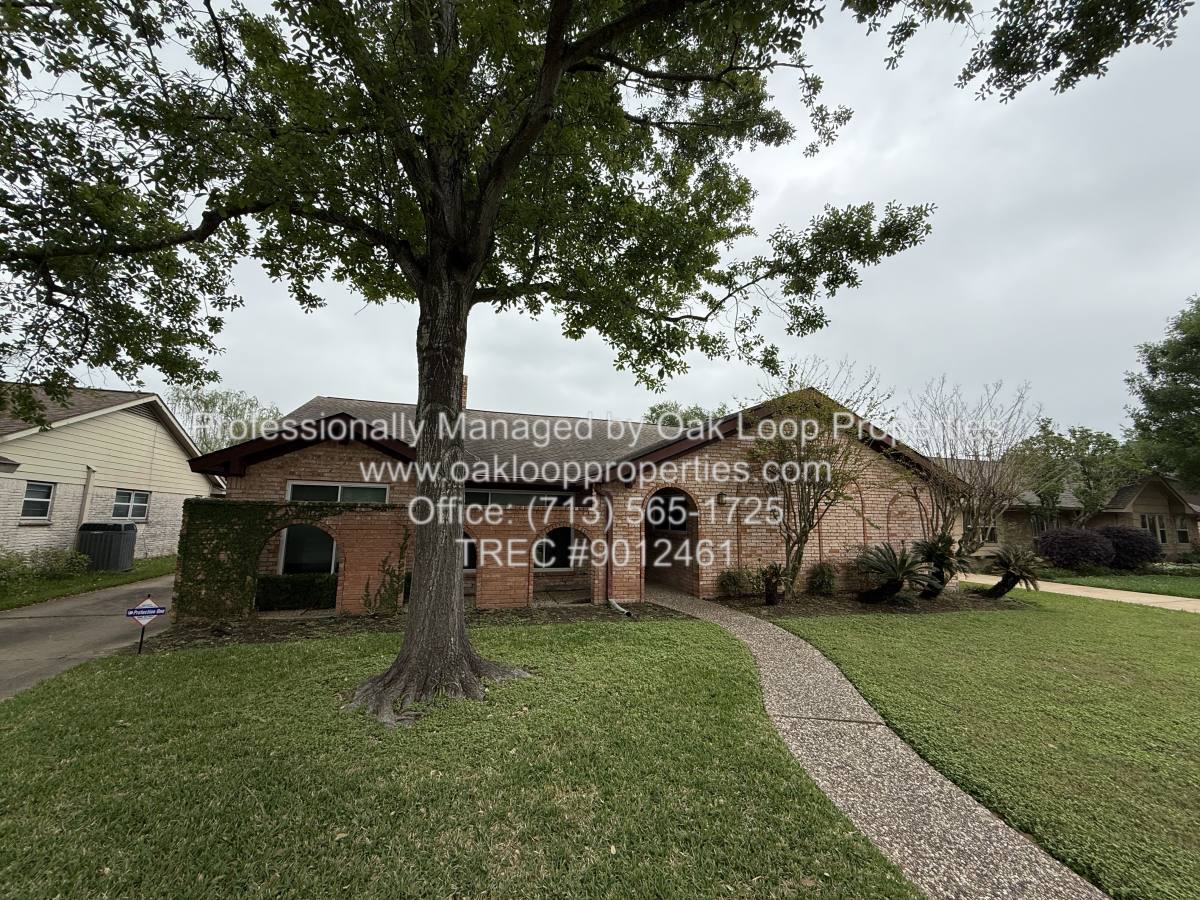 House for rent at 7610 Burning Hills Dr, Houston, TX 77071
