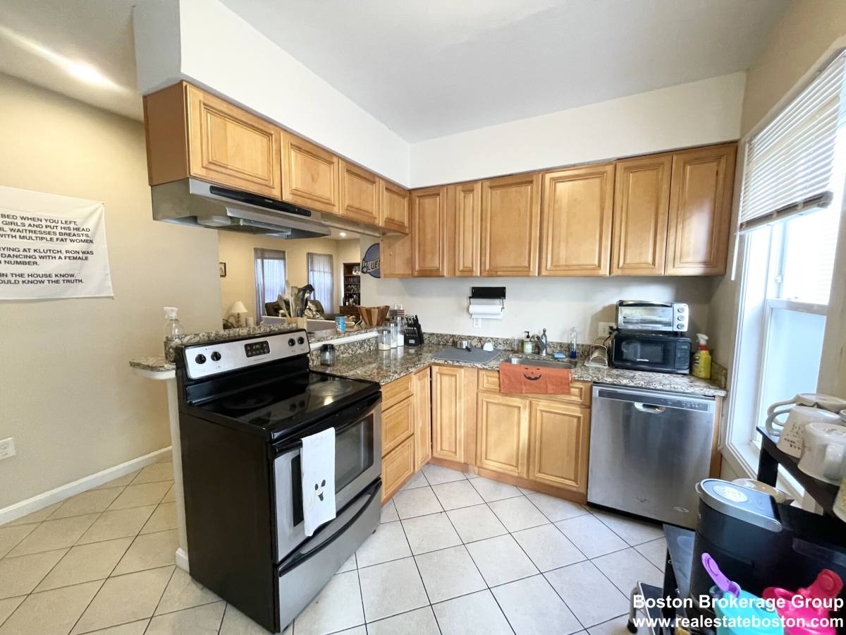 Apartment for rent at 25 Sudan St #2, Dorchester, MA 02125