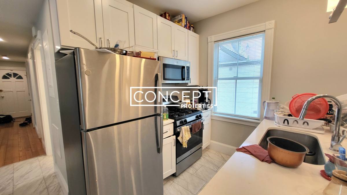 House for rent at 267 E Cottage St #1, Dorchester, MA 02125