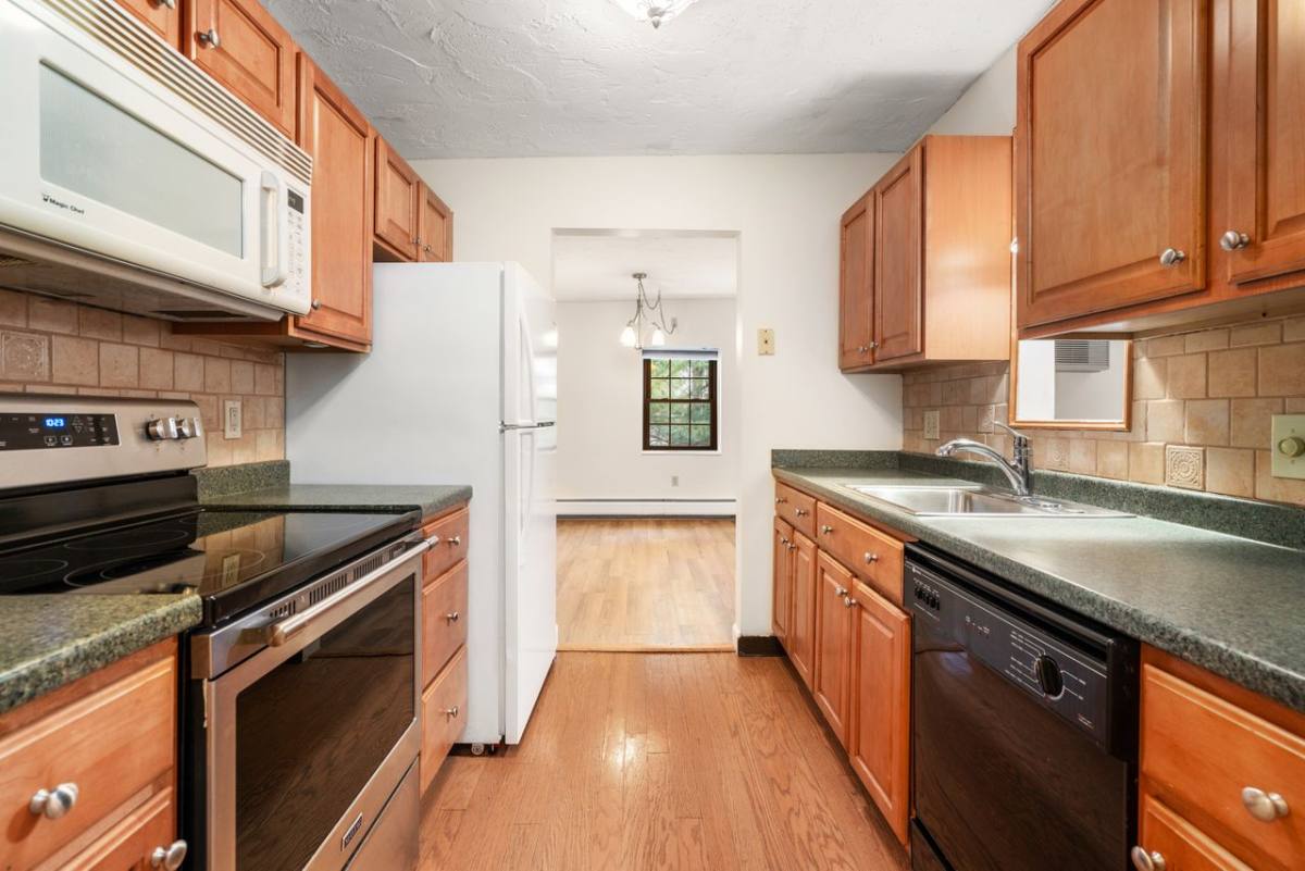 Apartment for rent at 16 Winter St #41C, Waltham, MA 02451