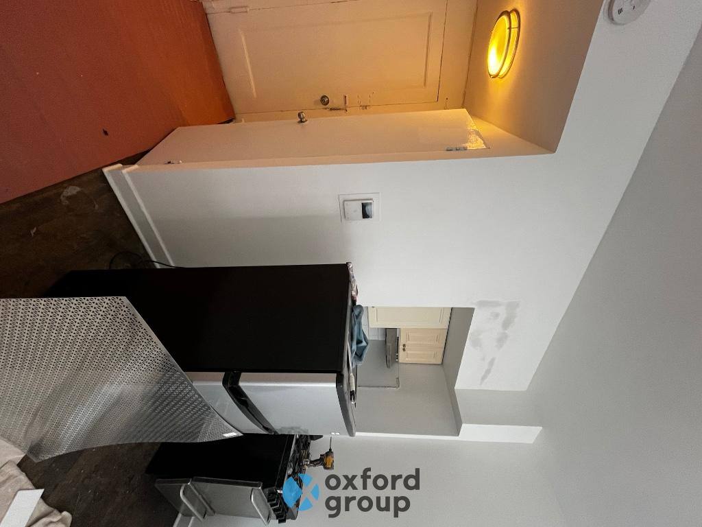 Apartment for rent at 257 E 61st St #2F, New York, NY 10065