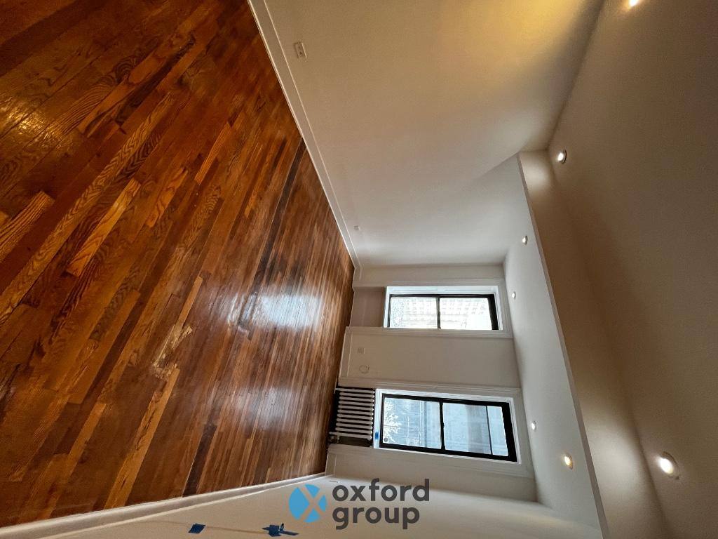 Apartment for rent at 922 3rd Ave #4F, New York, NY 10022