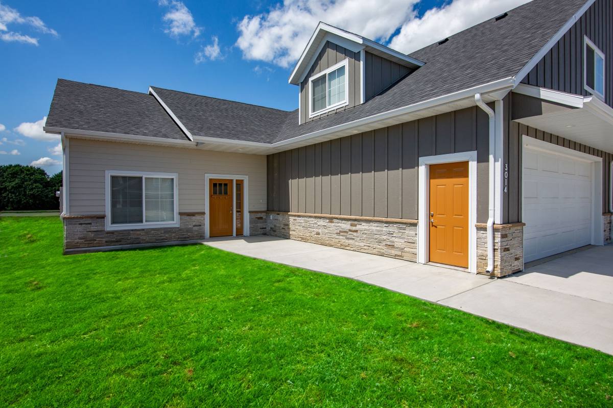 Apartment for rent at The Earl Twin Homes, 2906-3014 Kamrose Dr 3002, Bismarck, ND 58504