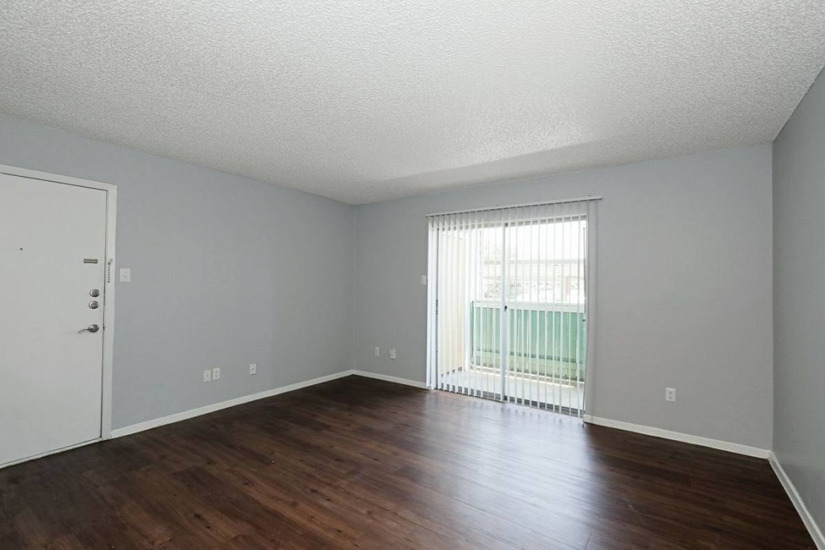 27 Metcalfe Rd #2093, Austin, TX 78741