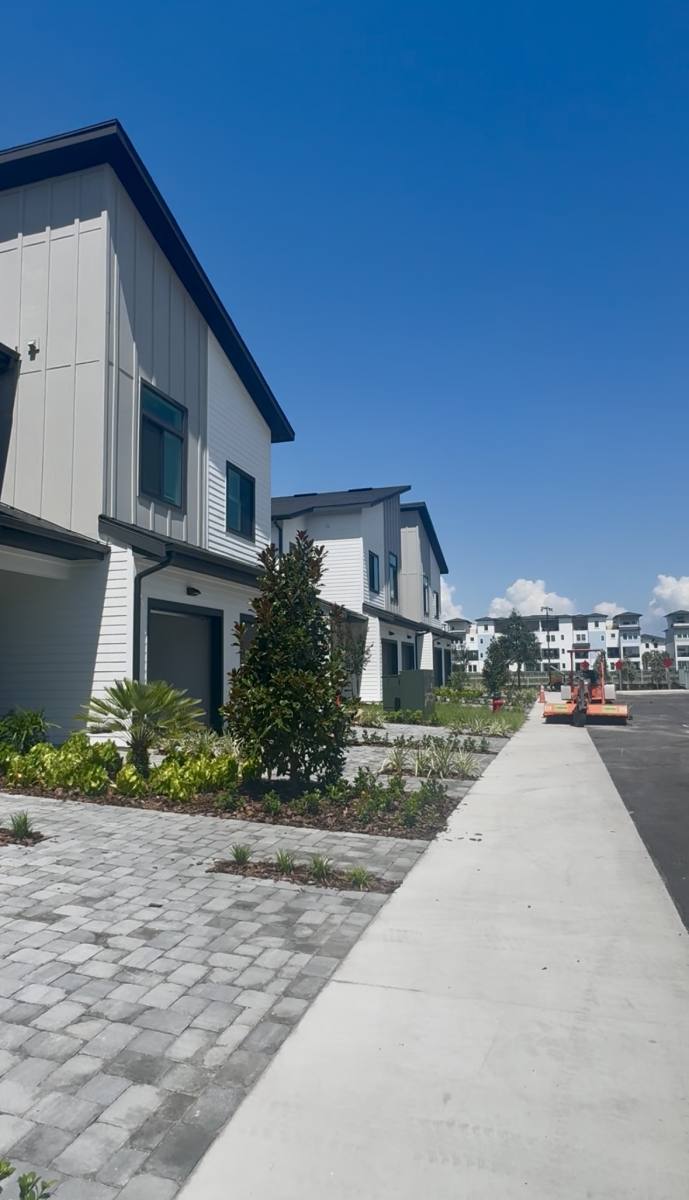 Townhouse for rent at 5200 W Tyson Ave, Tampa, FL 33611