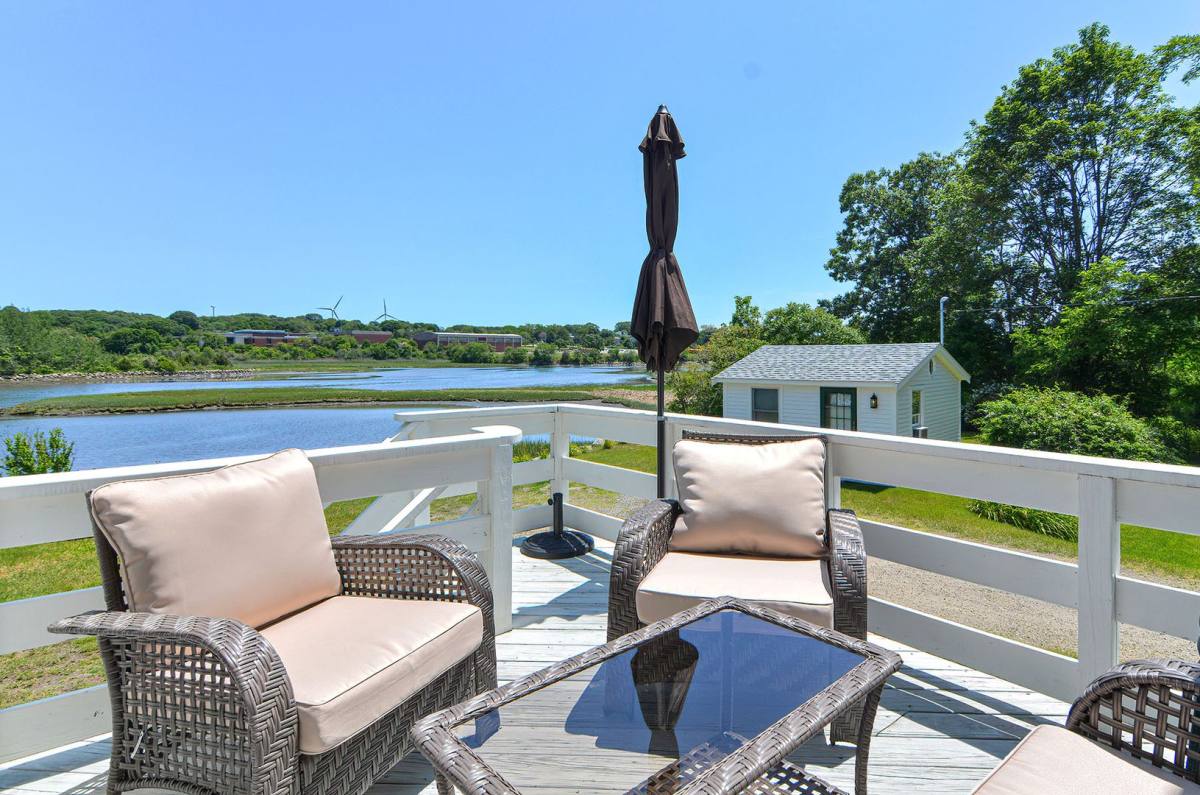 House for rent at 379 Washington St, Gloucester, MA 01930