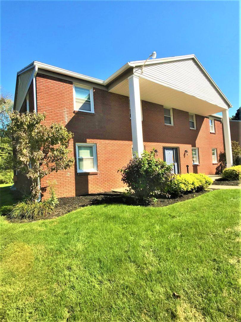 Apartment for rent at 146 State Route 104, Ontario, NY 14519