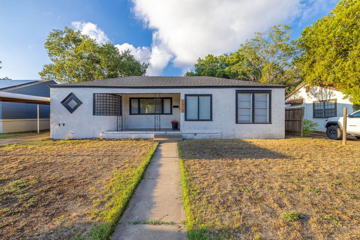 House for rent at 3012 29th, Lubbock, TX 79410