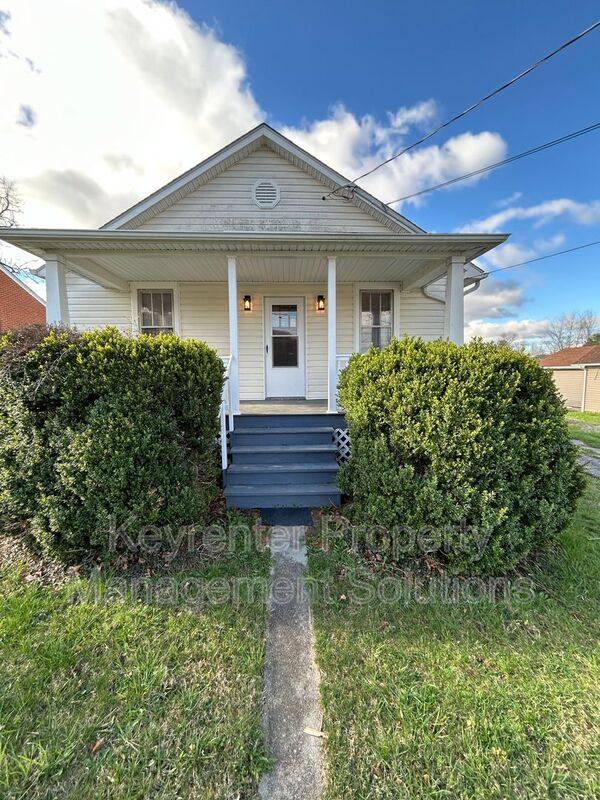 House for rent at 338 Mary Gray Lane, Staunton, VA 24401