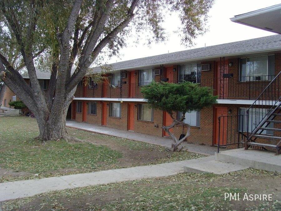 Apartment for rent at 325 15th Ave #10, Longmont, CO 80501