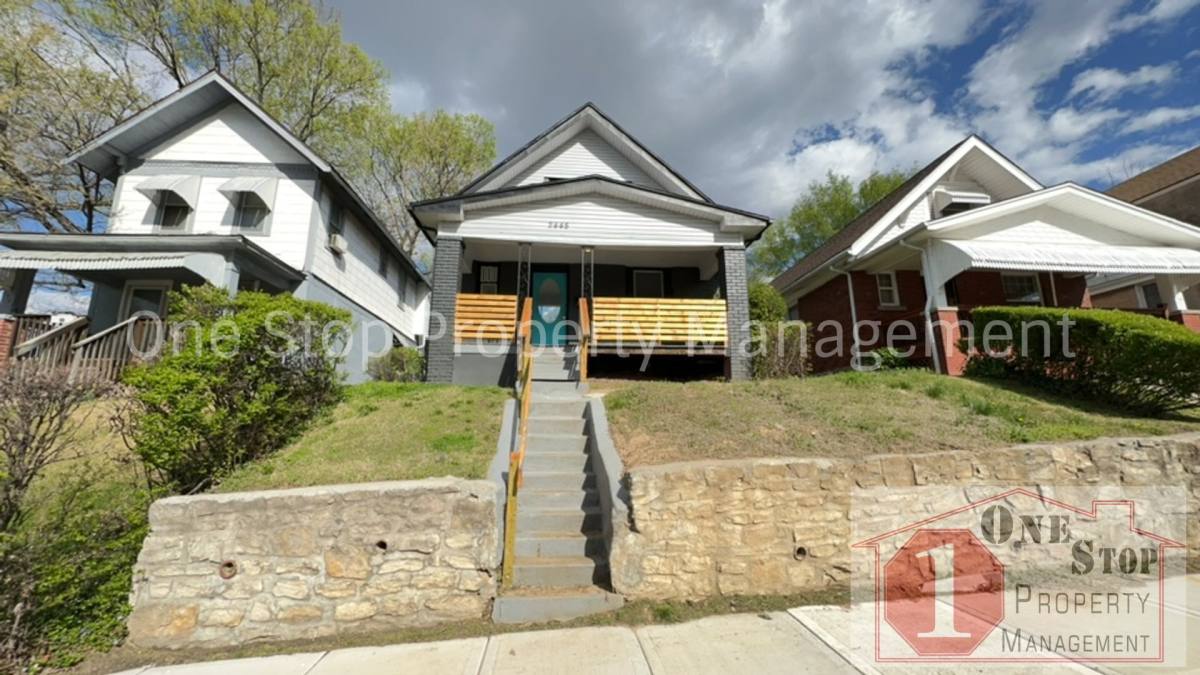 House for rent at 2445 Wabash Ave, Kansas City, MO 64127