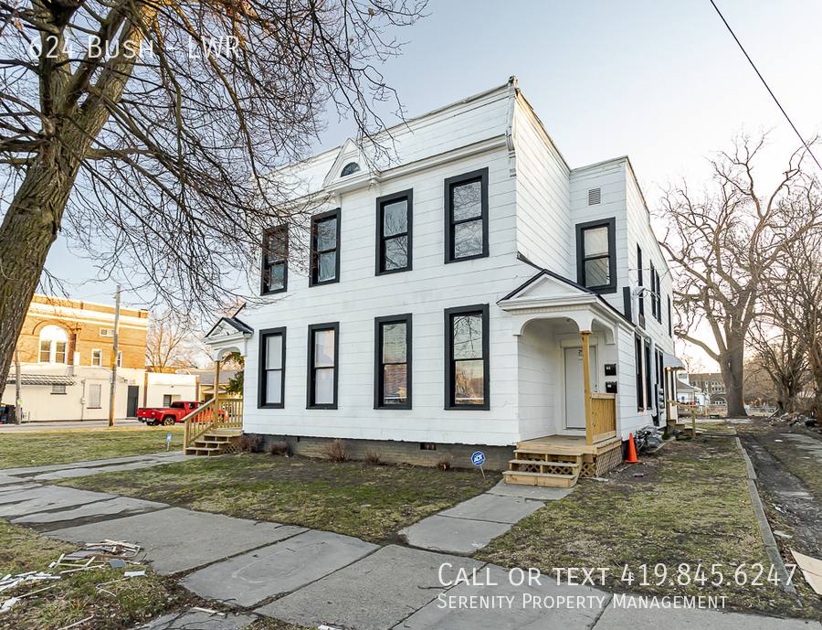Apartment for rent at 624 Bush #LWR, Toledo, OH 43604