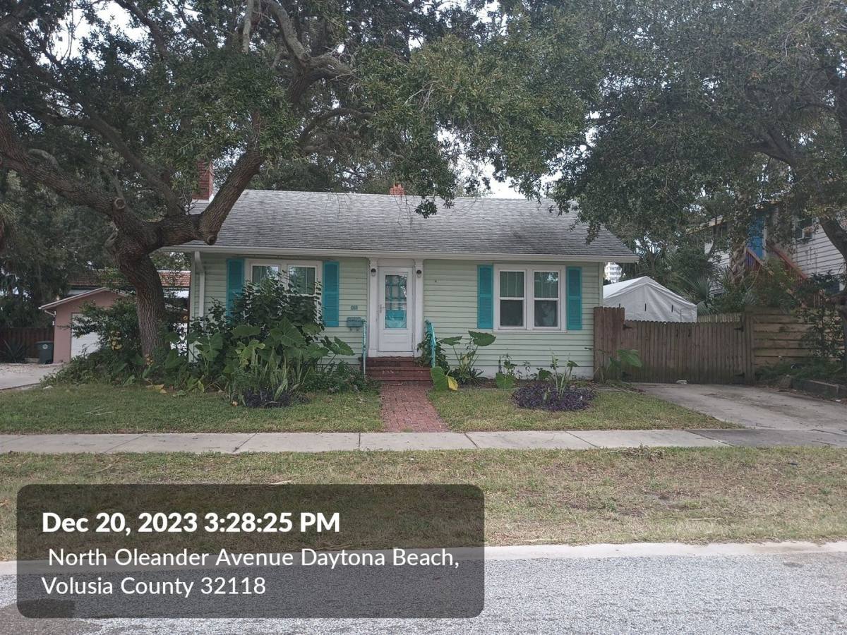 House for rent at 410 N Oleander Ave, Daytona Beach, FL 32118