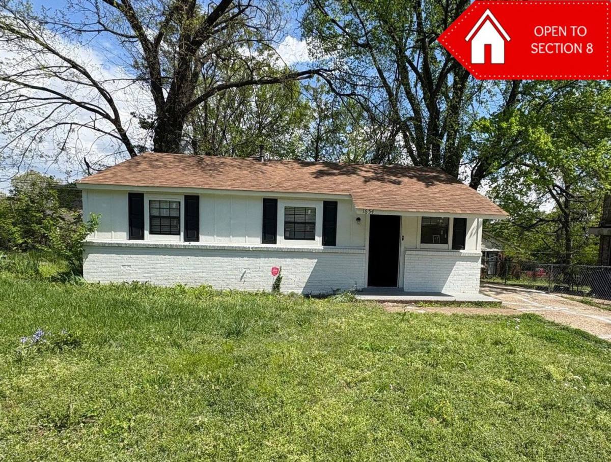 House for rent at 1654 Ely St, Memphis, TN 38106