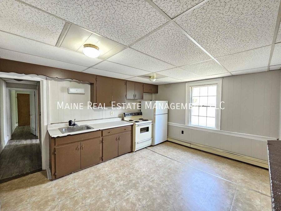Apartment for rent at 174 Brunswick St #4, Old Town, ME 04468