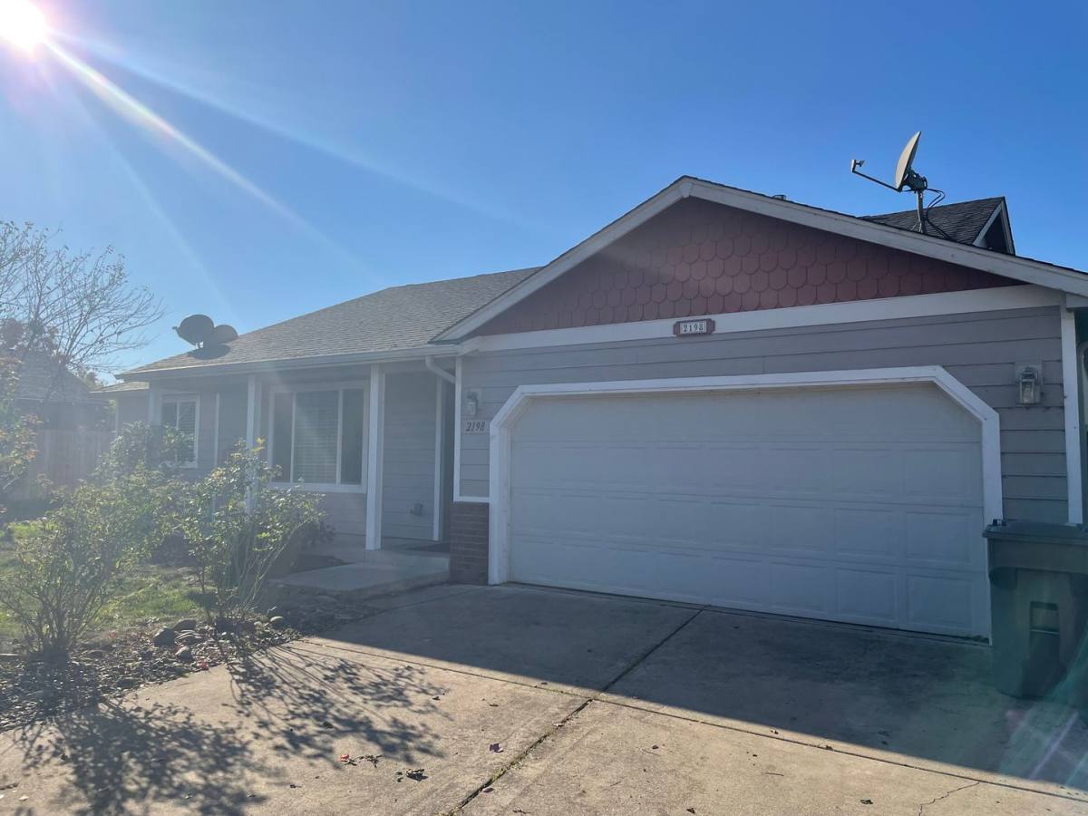 House for rent at 2198 Janna Court, Lebanon, OR 97355