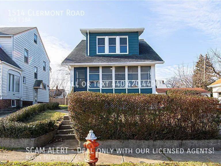 House for rent at 1514 Clermont Rd, Cleveland, OH 44110
