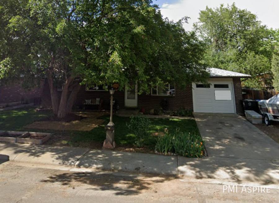 House for rent at 1016 S Gay Dr, Longmont, CO 80501
