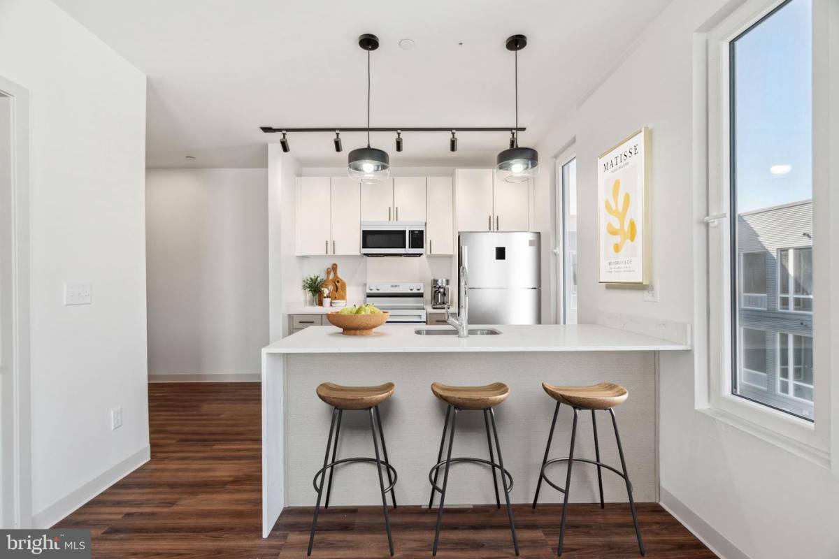 Apartment for rent at 4240 Chestnut St, Philadelphia, PA 19104