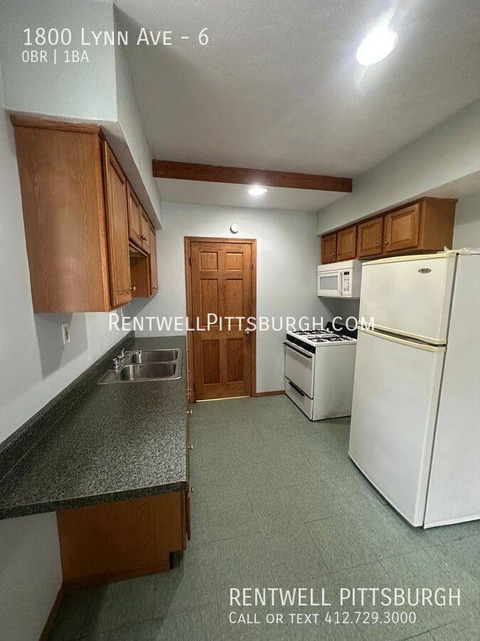 Apartment for rent at 1800 Lynn Ave #6, Turtle Creek, PA 15145