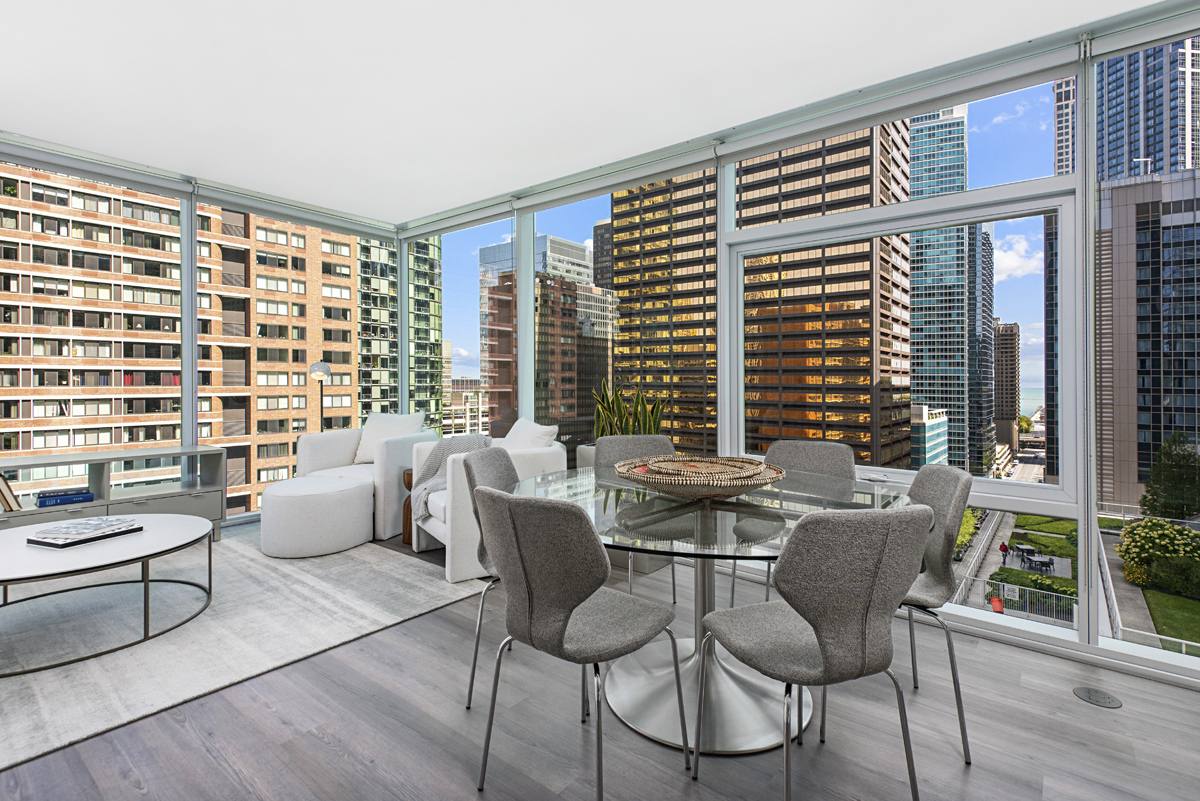 Apartment for rent at 220 E Illinois St, Chicago, IL 60611