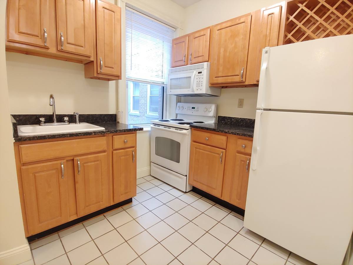 Apartment for rent at 40 Queensberry St #7, Boston, MA 02115