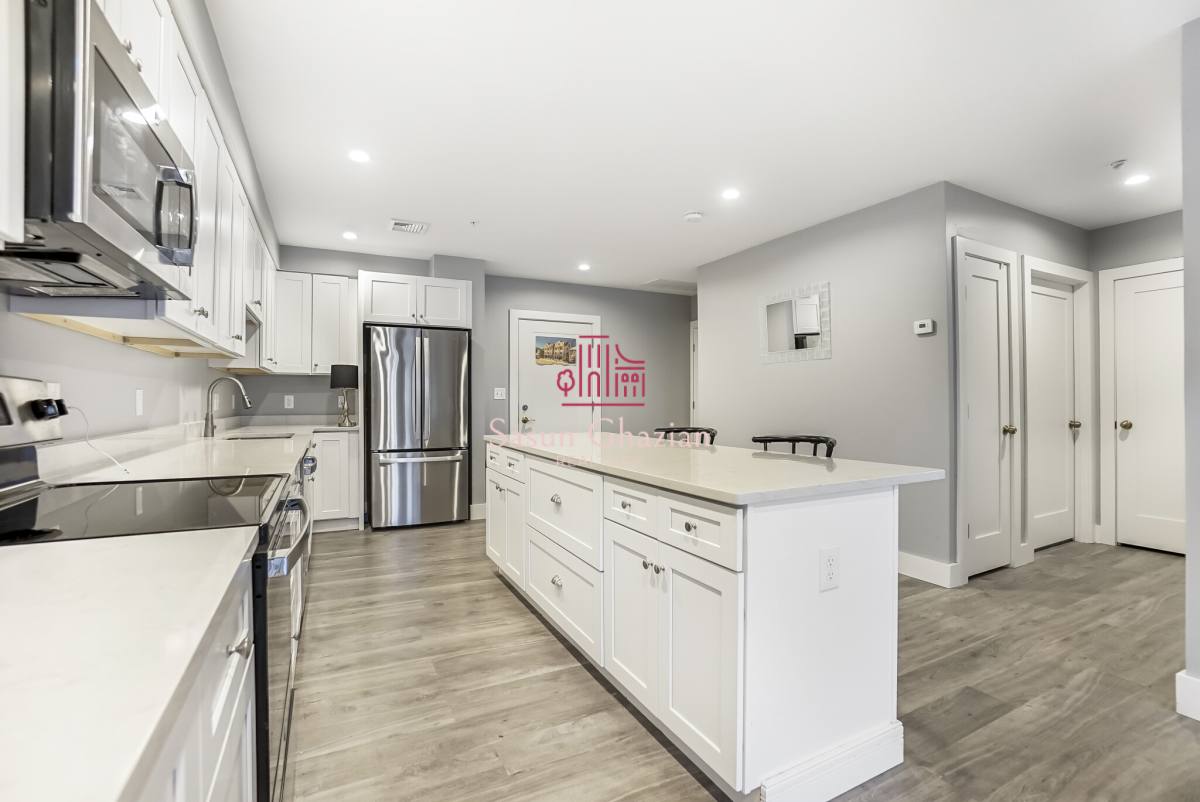 Apartment for rent at 245 Bussey St #306, Dedham, MA 02026