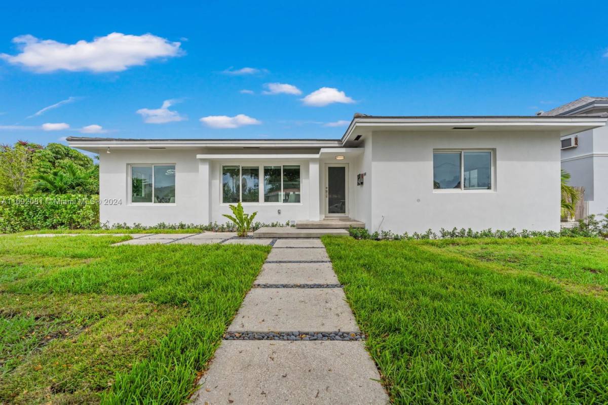 House for rent at 1445 71st St, Miami Beach, FL 33141