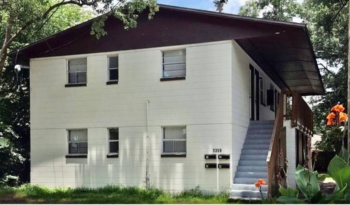 Apartment for rent at 1359 W 15th St, Jacksonville, FL 32209