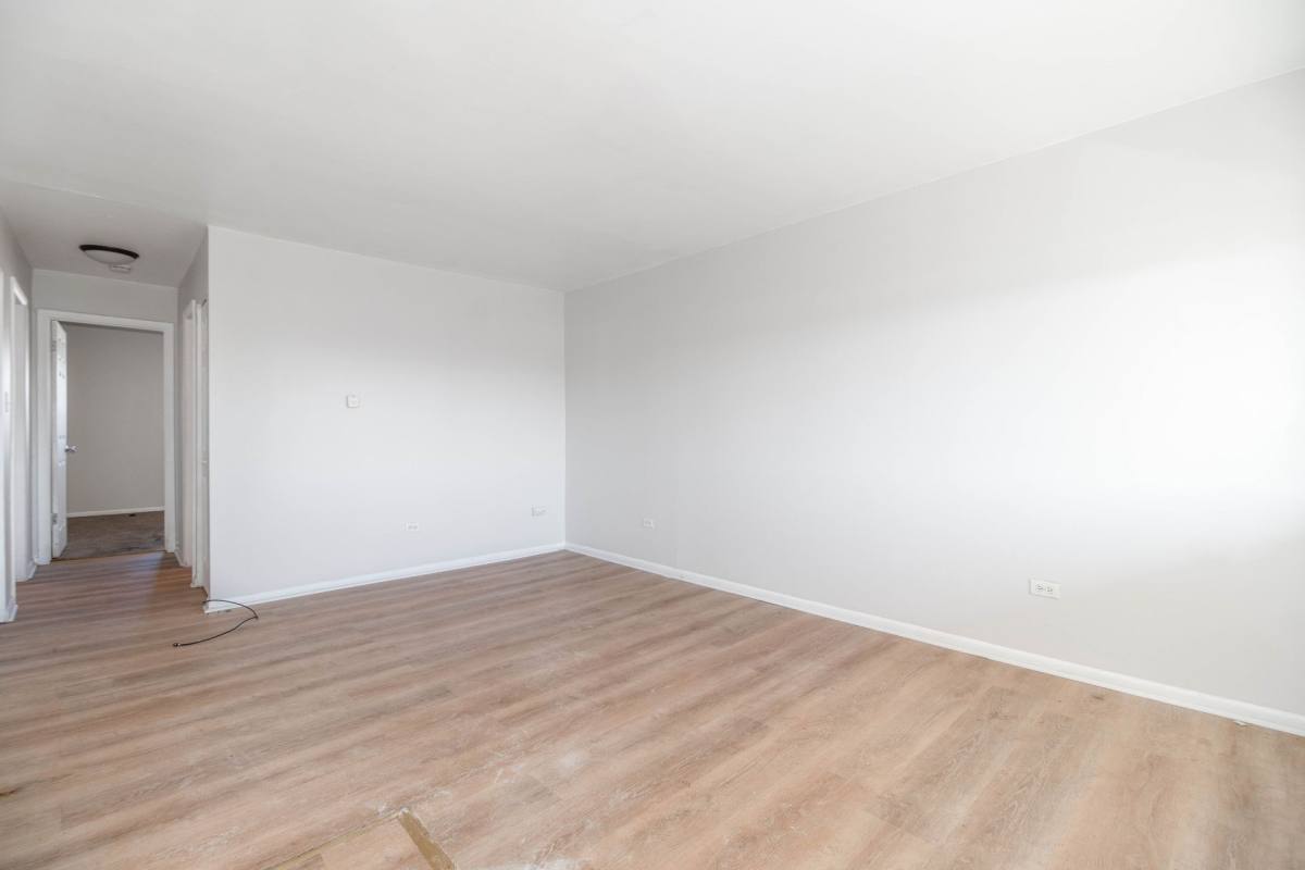 Apartment for rent at 5275 W 1st Ave, Denver, CO 80226