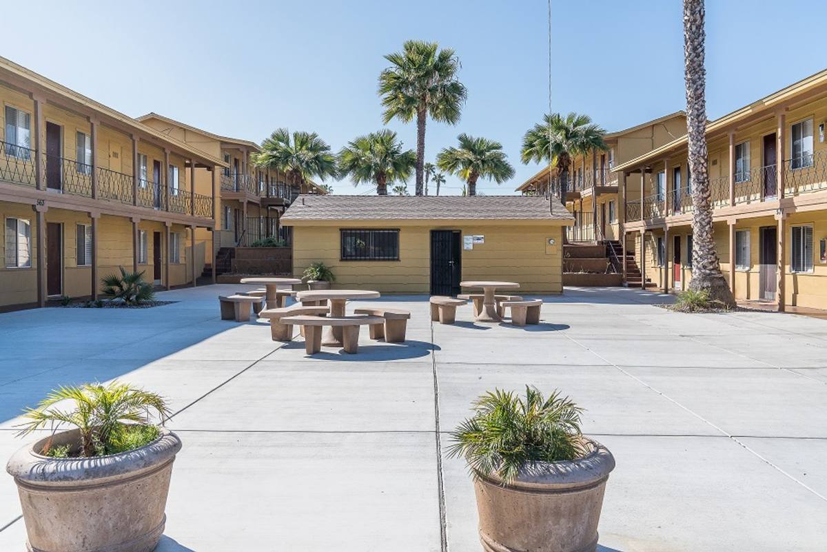 Apartment for rent at 551-581 McIntosh St, Chula Vista, CA 91910