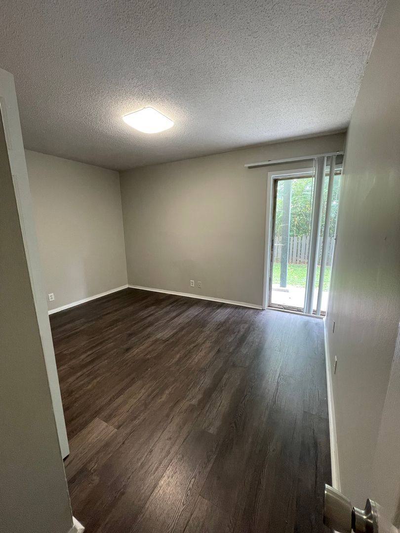 Apartment for rent at 1591 Park City Rd, Rossville, GA 30741