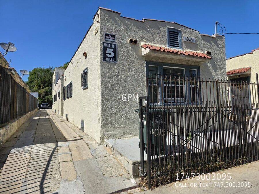 Apartment for rent at 4019 Marathon St #4021, Los Angeles, CA 90029
