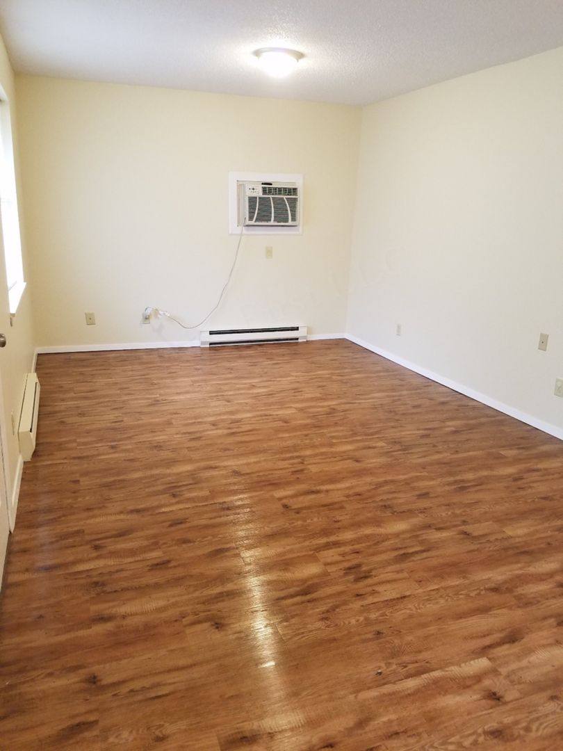 Apartment for rent at 201 Main Delta St, Chaffee, MO 63740