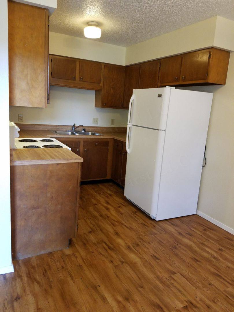 Apartment for rent at 201 Main Delta St, Chaffee, MO 63740