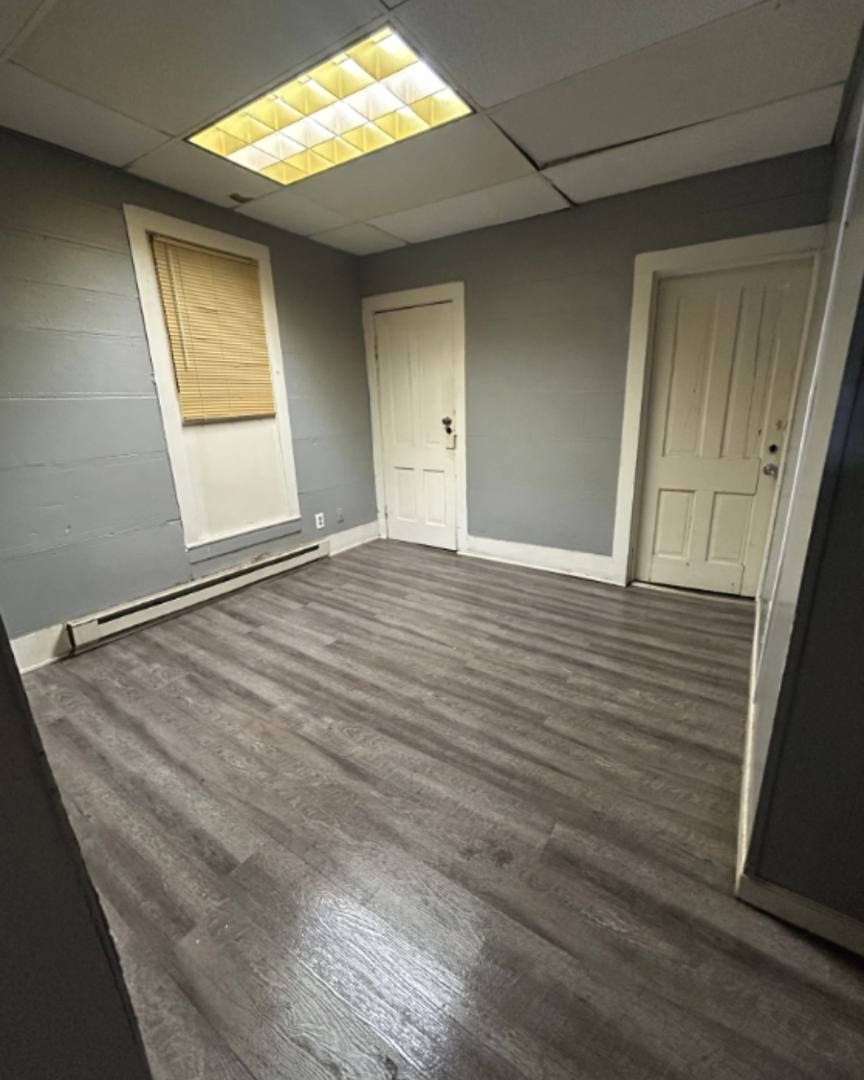 Apartment for rent at 607 W Marion St, Elkhart, IN 46516