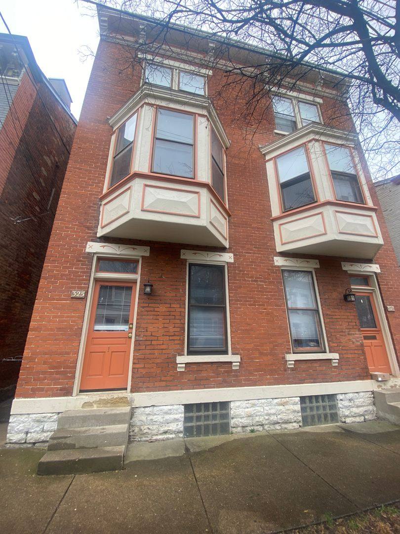 Apartment for rent at 325 W 7th St, Covington, KY 41011