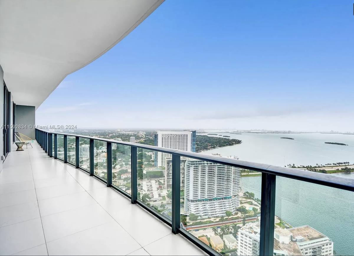 Apartment for rent at 501 NE 31st St #4102, Miami, FL 33137